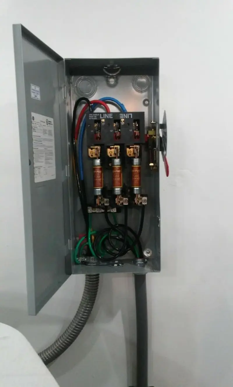 Three-phase disconnect switch installed for Electrical Wiring & Rewiring in Mountlake Terrace